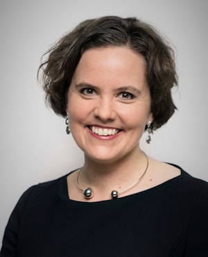 Direktør, Ingrid Røynesdal