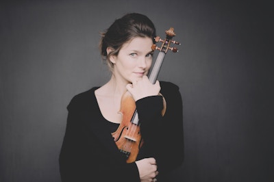 Soloist Janine Jansen