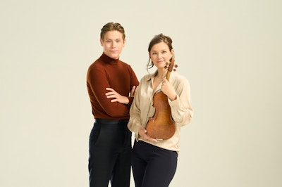 Dirigent Klaus Mäkelä og solist Janine Jansen