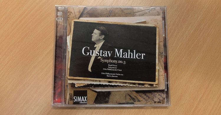 Photo of a CD, Mahler's Symphony No. 3 performed by Oslo Philharmonic with conductor Mariss Jansons.